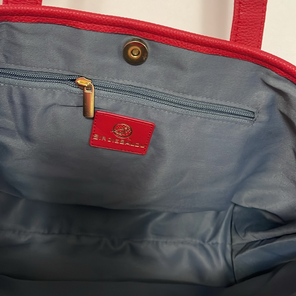 Birdie Balou Chic Red and Pink Tote Bag with Patterned Design - Picture 6 of 6